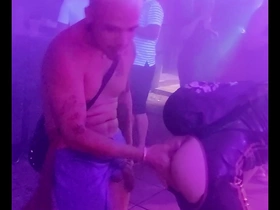 Leo bulgari fucking with an unknown guy in the middle of the dance floor!!!!